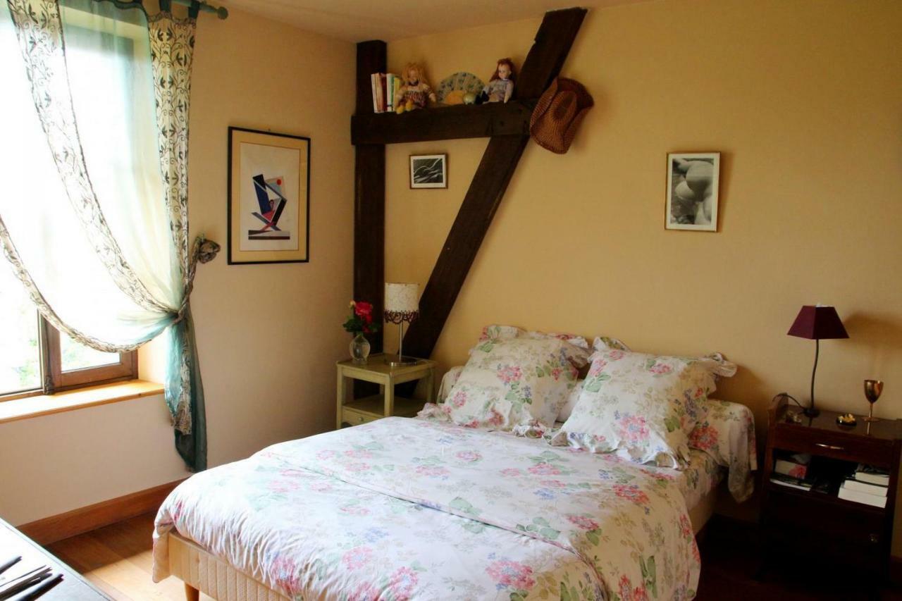 Chez Claire Bed & Breakfast Chamborand Exterior photo